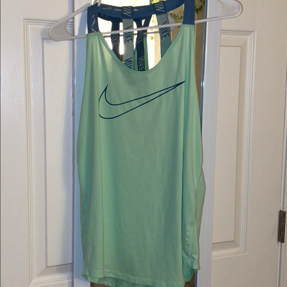 Nike Work Out tank